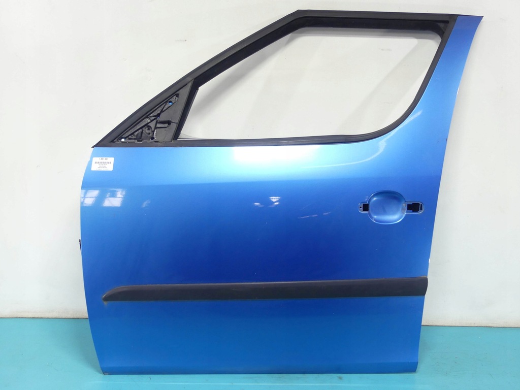 фото №1, Дверь перед левая skoda roomster 06-10 9471