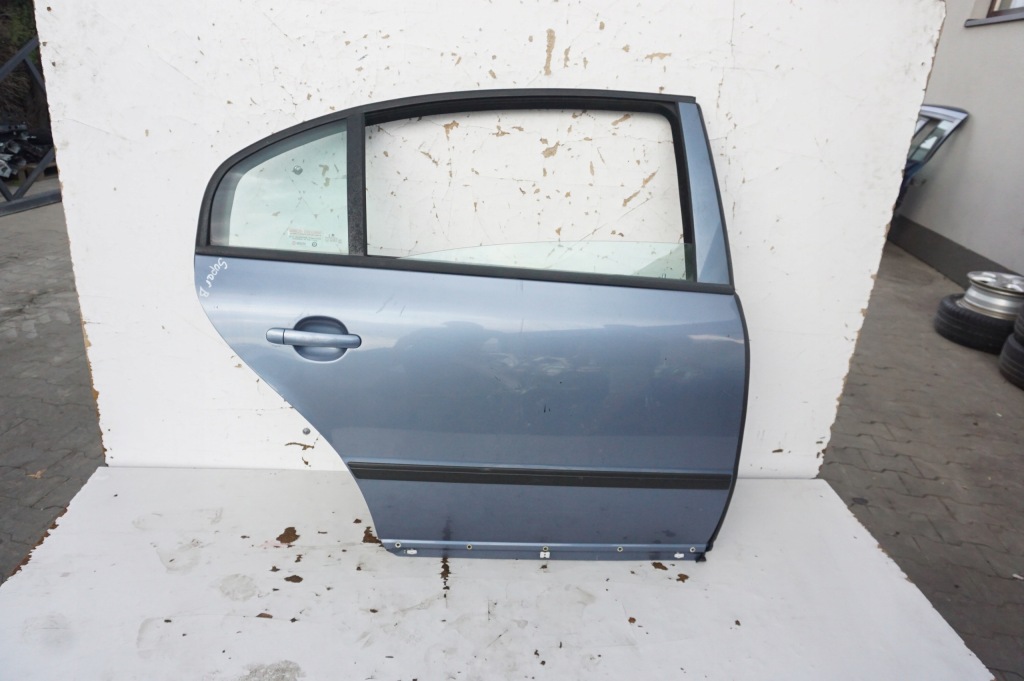 фото №1, Двері правий задня skoda superb i 1