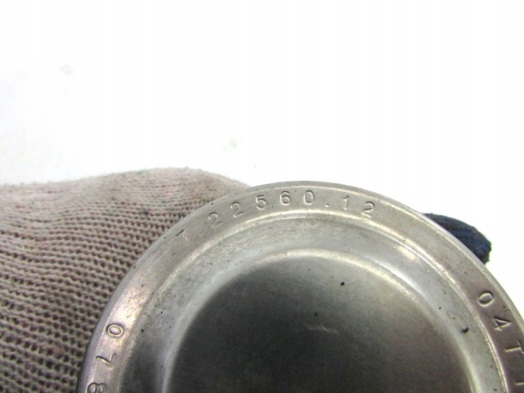 фото №5, Audi s4 b6 4.2 v8 клапан egr 078131102f