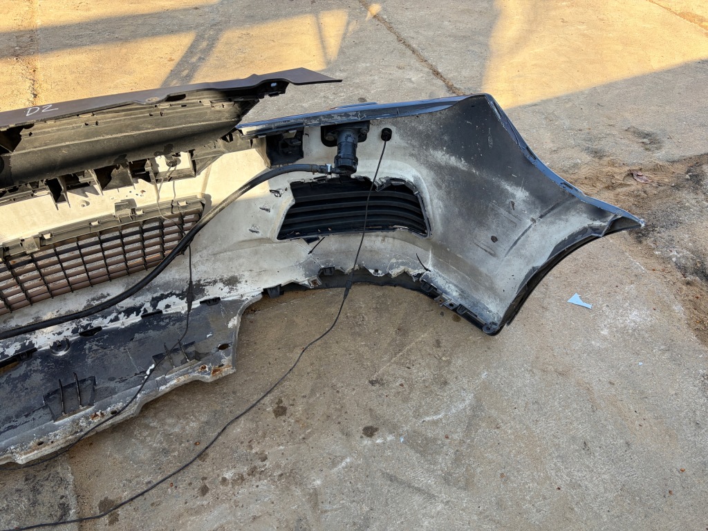 Opel vectra c fl рестайлінг  бампер перед передній лак- z168 омивачі pdc Київ