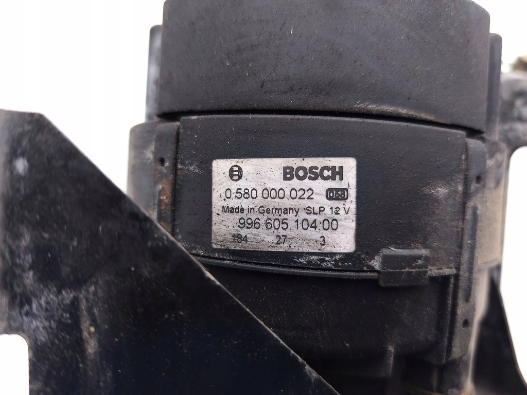 фото №6, Porsche 911 996 2001 насос воздуха вторичного 0580000022