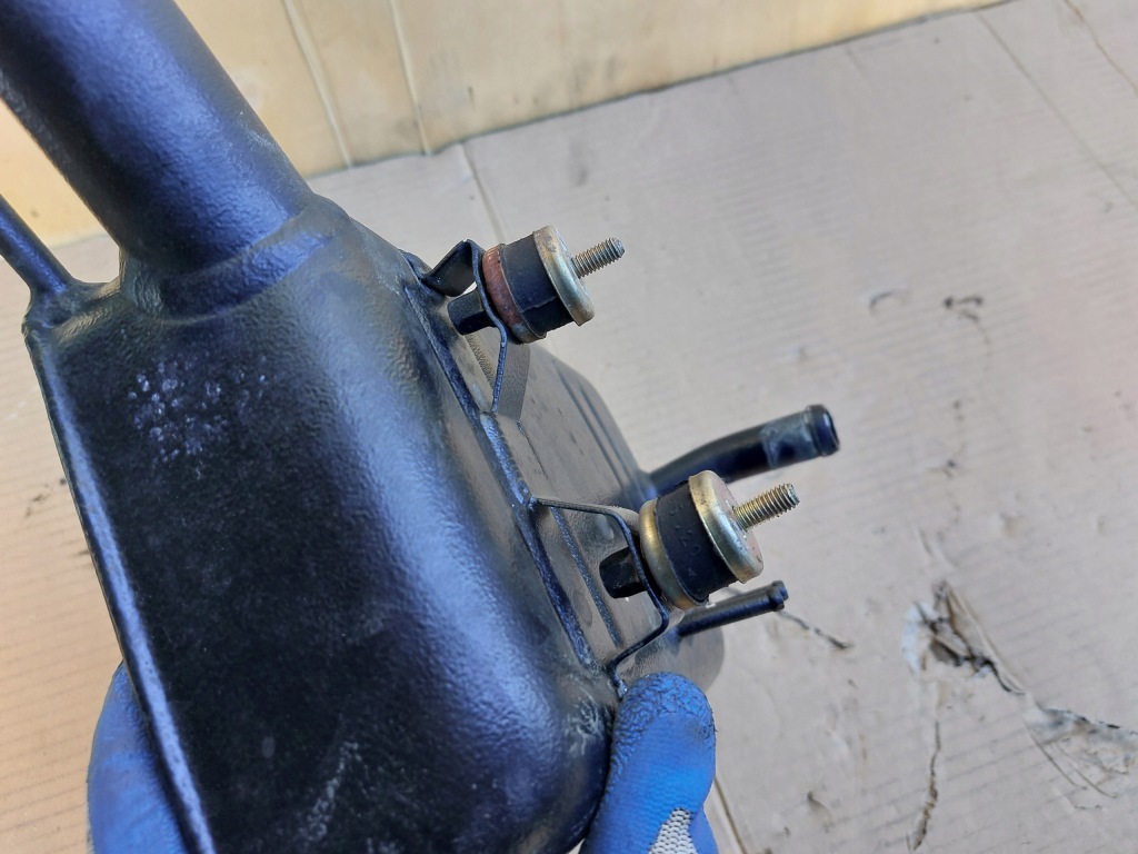 Бачок расширительный ferrari 612 scaglietti f137 в Украине