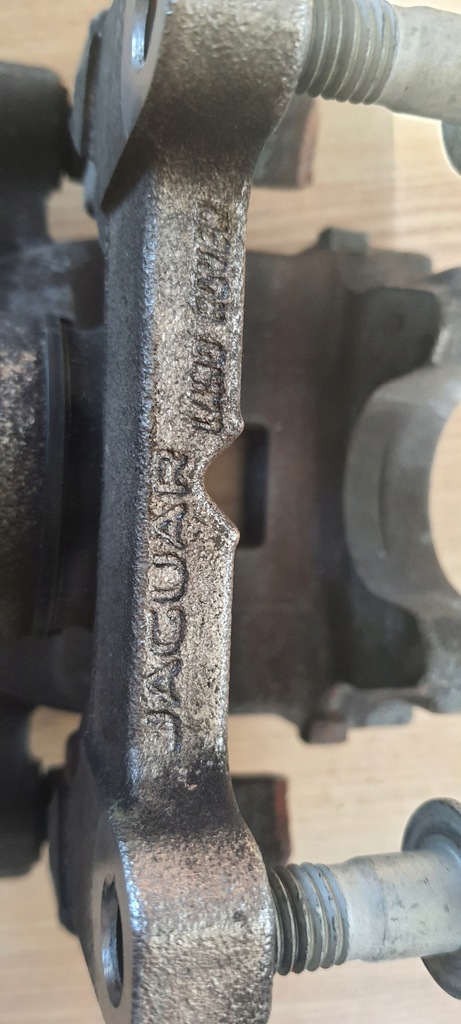 фото №9, Суппорт тормоза правый задняя jaguar i-pace r/r velar