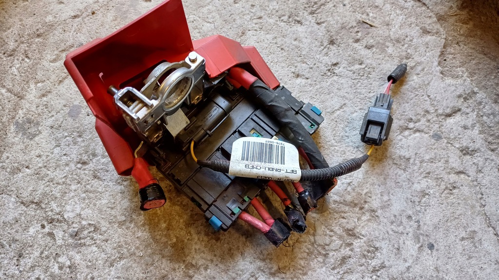 фото №1, Renault arkana клемма предохранитель 625b51968r