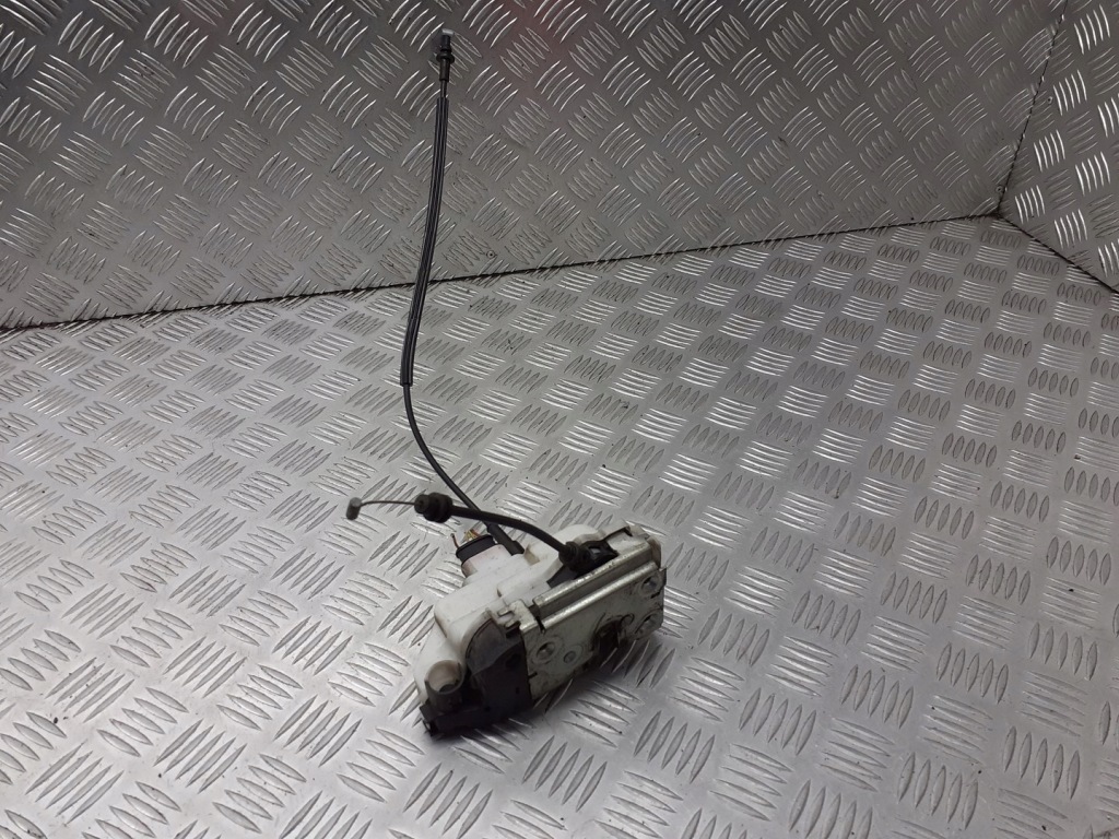 фото №1, Замок двері правий перед citroen c3 4pin