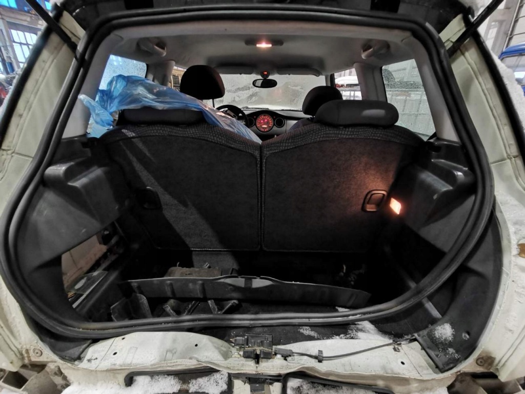 фото №9, Mini cooper двигун кришка обігрівача 2003 1.6l 280803 280803, 0132801, w96