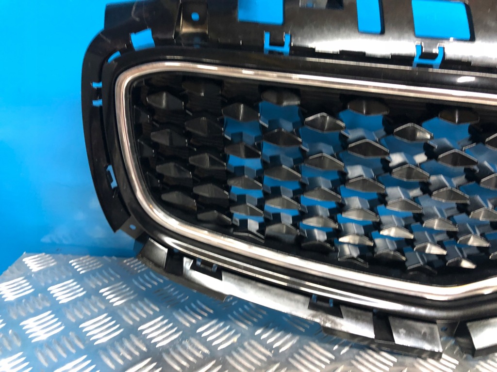 фото №2, Kia sportage iv 15- решётка радиатора решётка радиатора хром