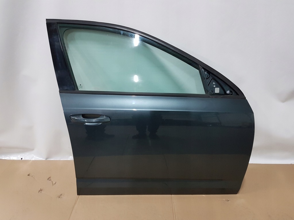 фото №1, Двері перед праве skoda octavia iii 5e демонтаж