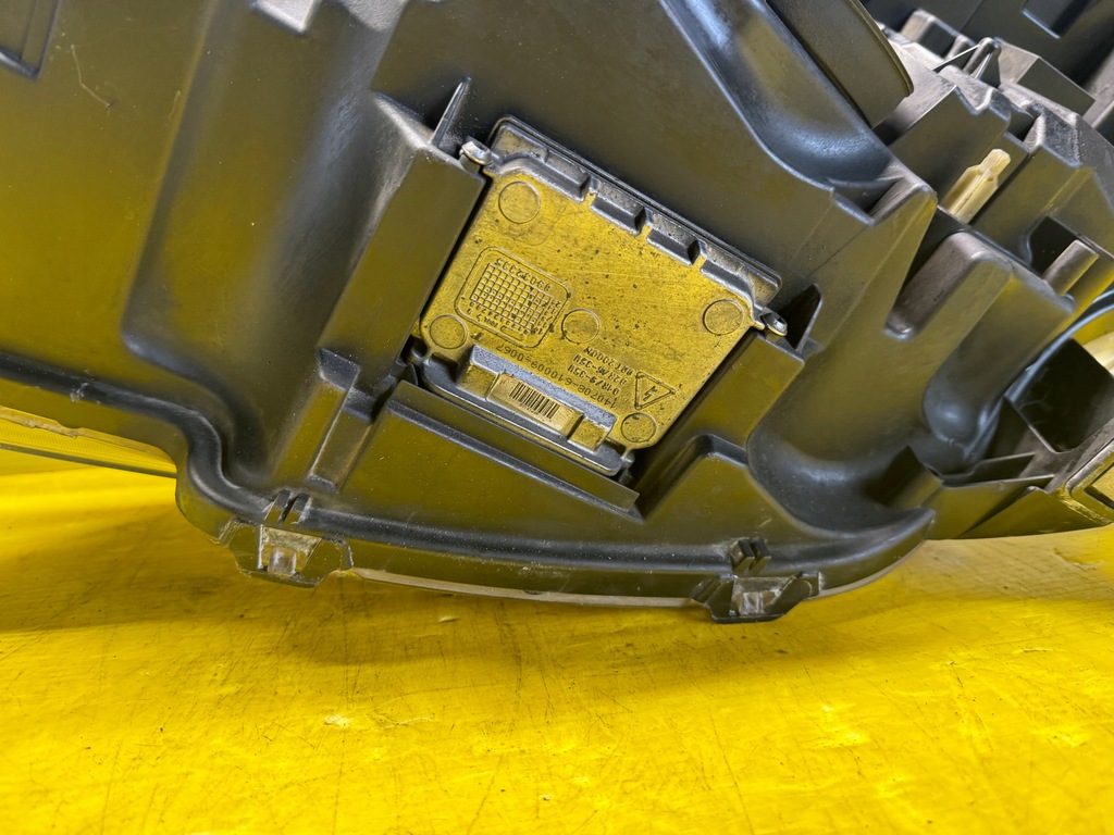 фото №10, Peugeot 508 i лампа перед правая ксенон led