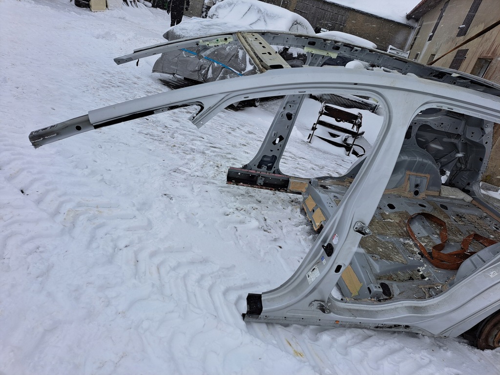 фото №4, Ford s-max mk2 2016 r порог блок двигателя левый задняя