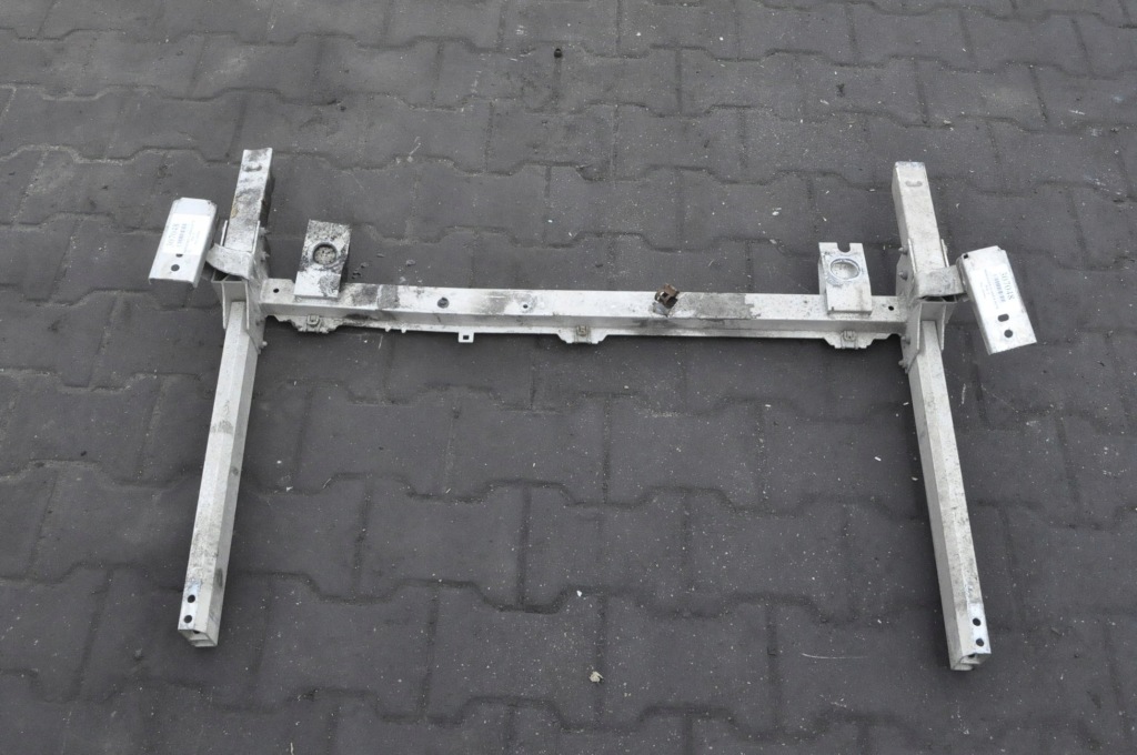 фото №1, Mercedes w176 нижня балка радіатор a2466200019