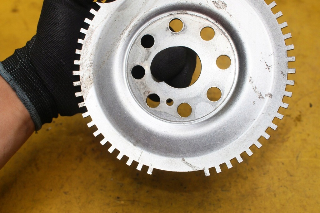 фото №4, Колесо маховик зубчатое ee20z 2.0 d legacy iv