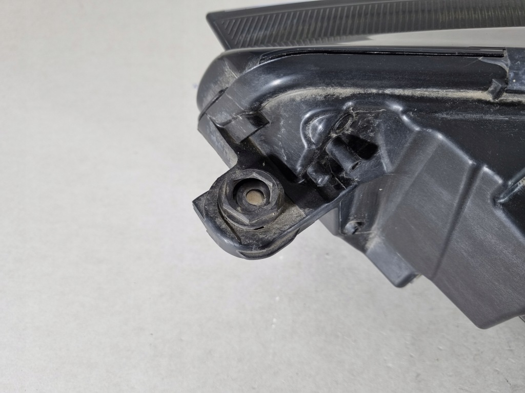 Skoda octavia iv 4 5e4 full led фара права перед Доставка