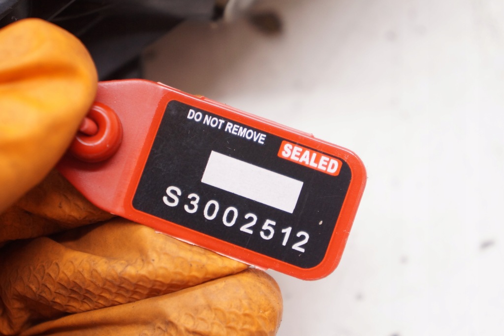 фото №6, Volvo v70 iii s80 ii противотуманная фара przeciwmieglny передний правый перед 31213102