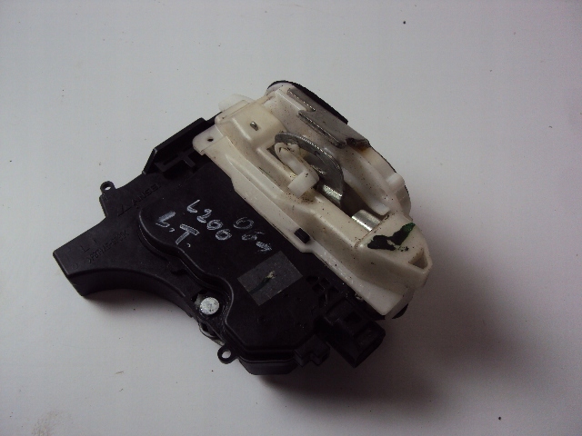 фото №1, Замок дверь левый задняя mitsubishi l200 06-