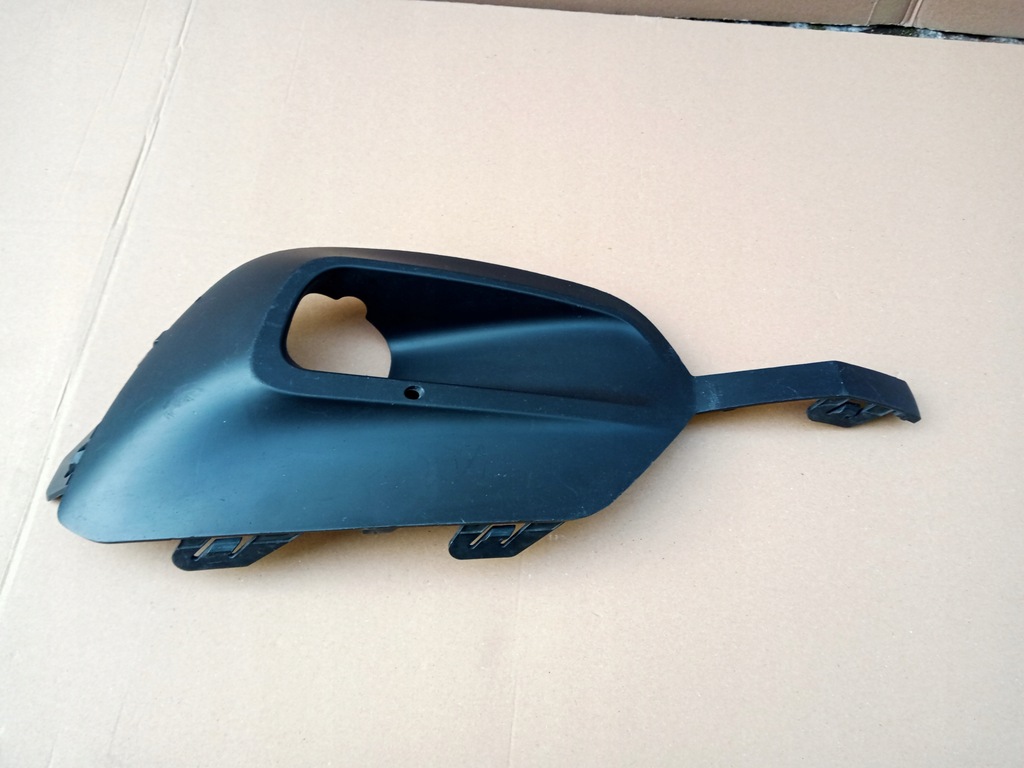 фото №1, Opel combo e права решітка бампера перед