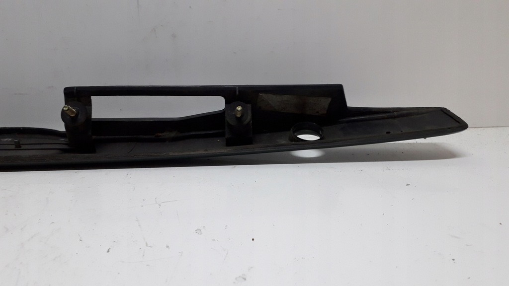 фото №7, Hyundai elantra 00-06 молдинг крышки задний накладка