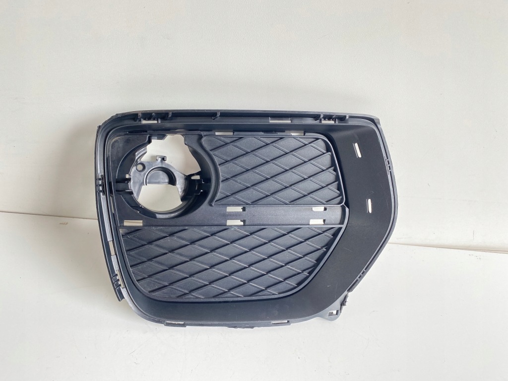 фото №1, Решітка радіатора решітка бампера права перед bmw x6 e71 aso