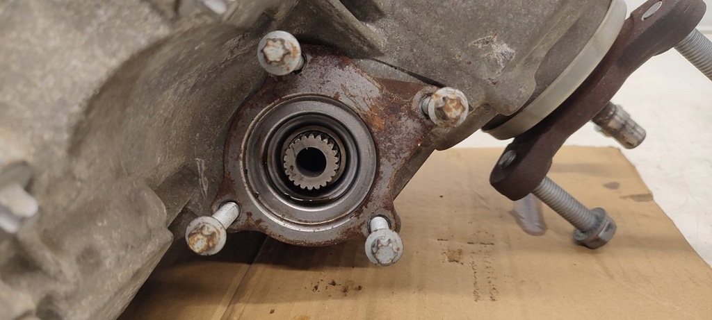 фото №10, Редуктор bmw e83 x3 2,0d