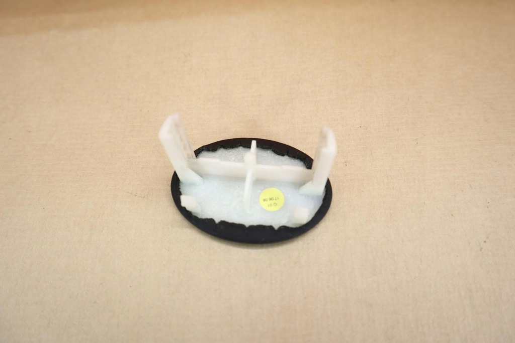 фото №2, Mercedes slk r171 заглушка обшивка дверь кожа