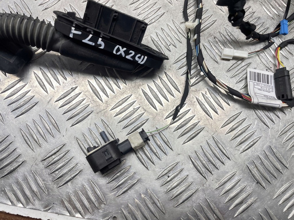 фото №9, Bmw f25 f26 жгут кабель дверь левый перед 9379824
