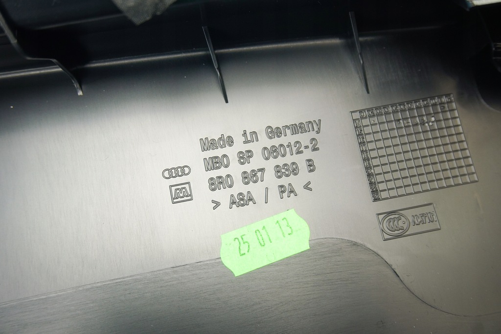 фото №7, Захист завершення стельовий audi q5 sq5 8r 8r0867839b 4pk