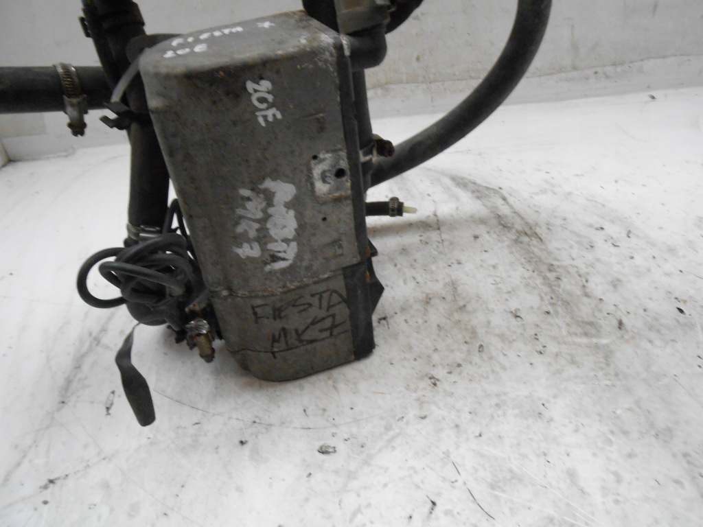 Ford fiesta vii mk7 обогреватель стояночный eberspaecher b4ws 201852 59809af Недорого