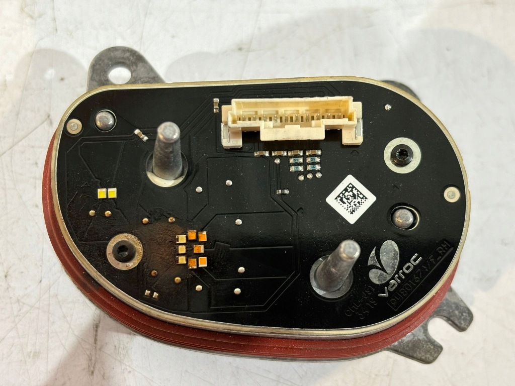 Vw id3 - модуль led / їжак oe: 10a998479 r - 14141 Ціна