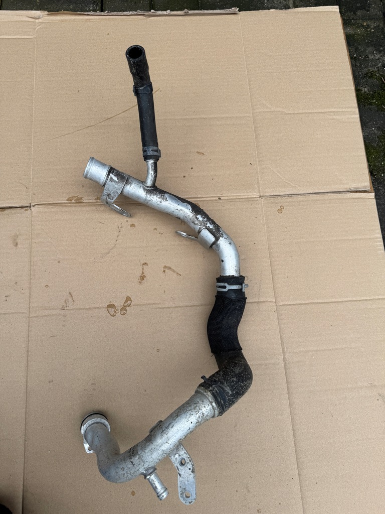 фото №1, Audi a6 c8 wąż шланг wody комплект 059121071dr