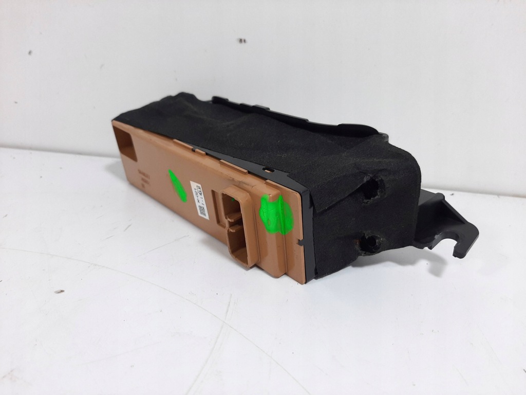 фото №10, Subaru legacy iv outback iii fl 09r панель переключатель управление окон левый