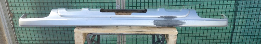 Купити Спойлер бампера задня audi q7 4m0807521