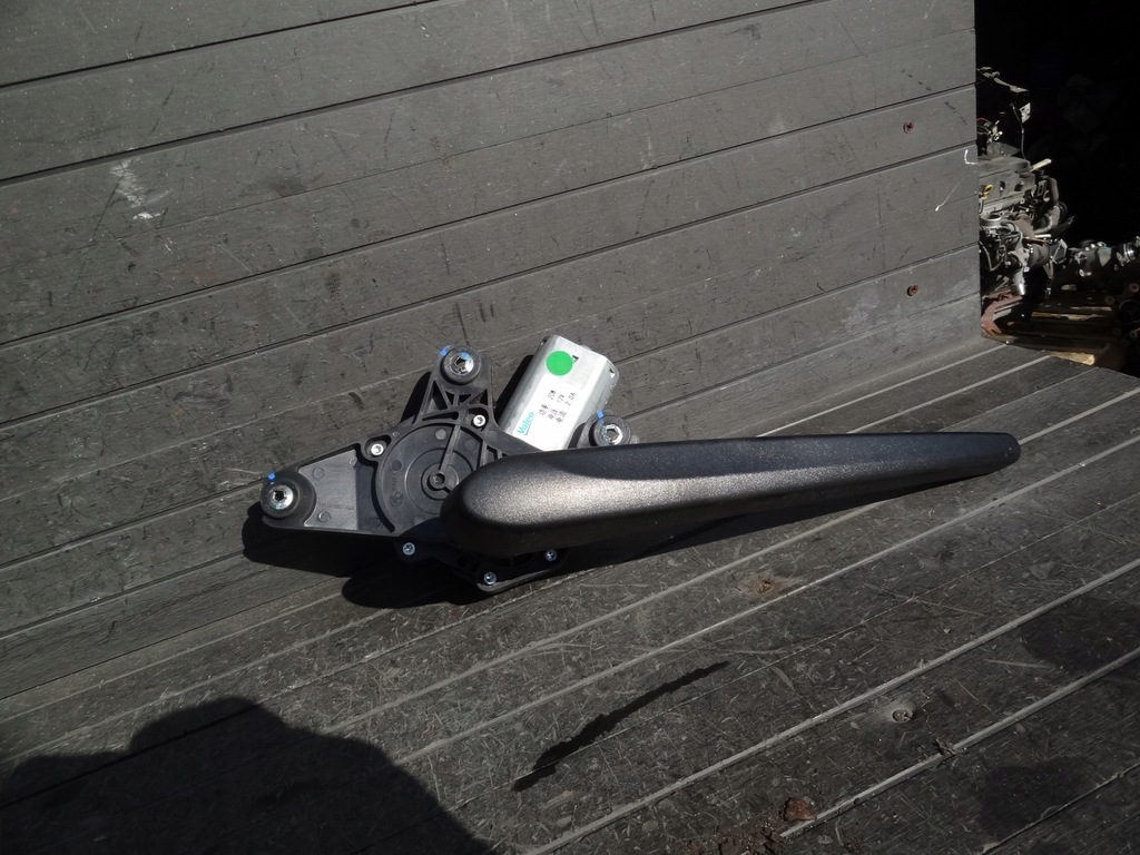 фото №1, Opel mokka x 2017 моторчик рычаг дворники задняя