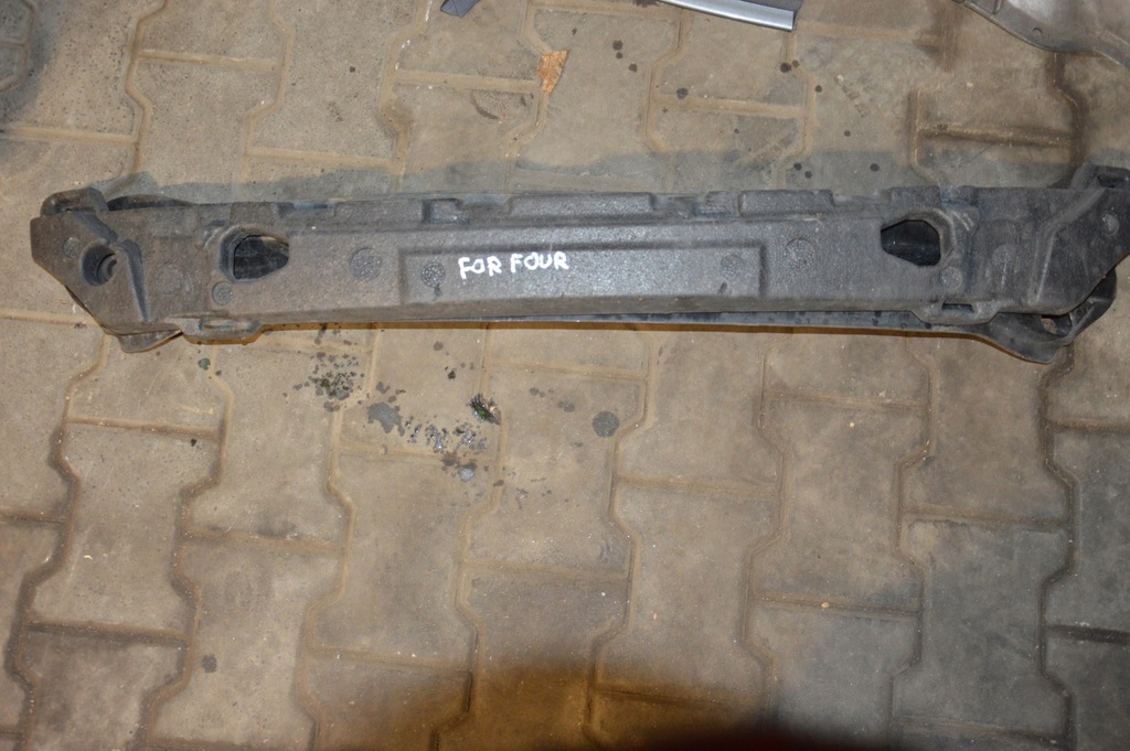 фото №1, Smart forfour балка бампера перед