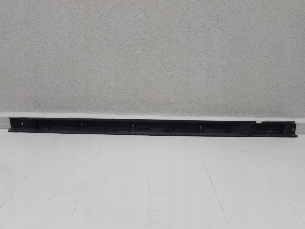 Купить Mercedes ml gl 05-11 w164 x164 пластик защита накладка  порога  левая a1646981130