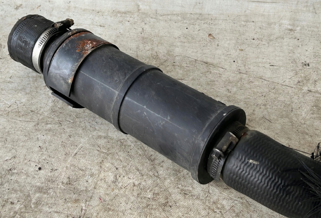 фото №2, Труба интеркулер lancia thema 11- 55037791ad