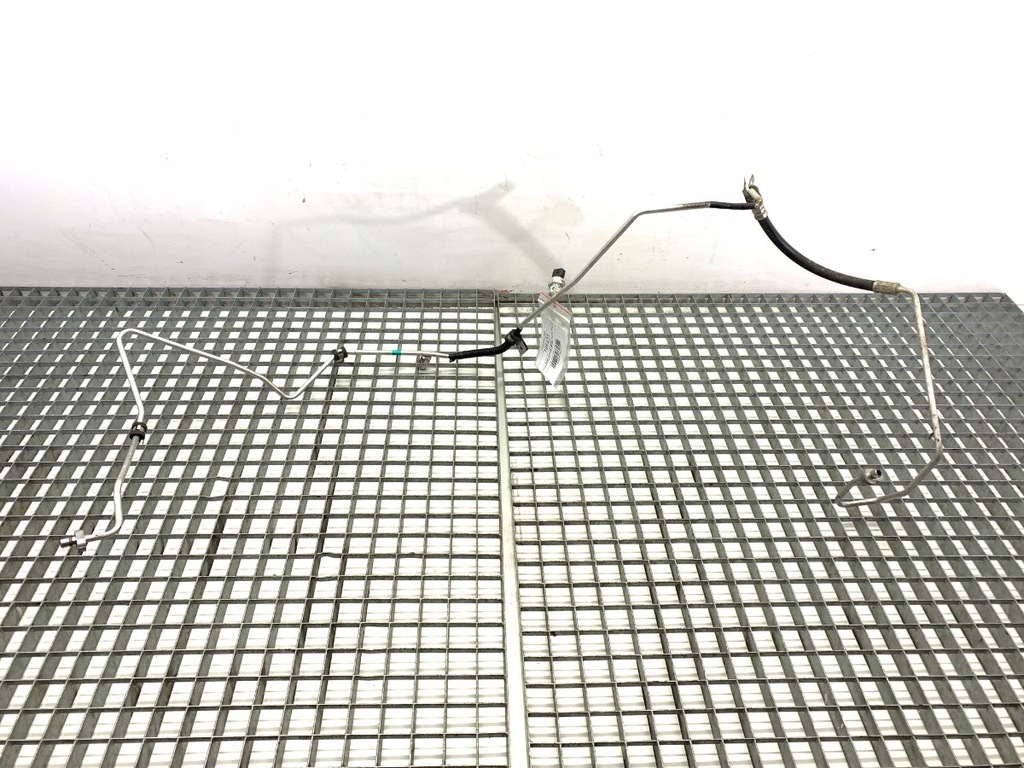 фото №1, Трубка кондиционера renault captur i 924404971r 0.9 90km crossover