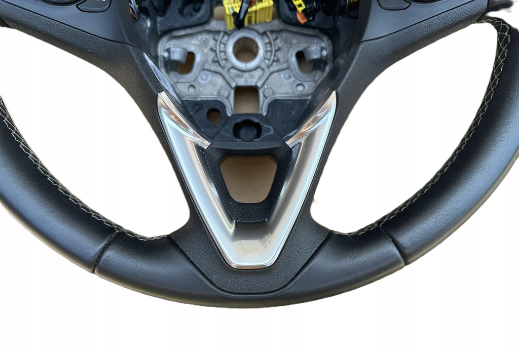 фото №4, Opel insignia b воздуховод кожа idealna