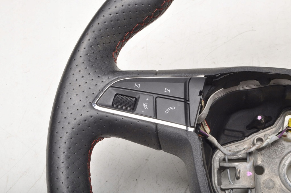 фото №8, Seat leon iii fr воздуховод с лепестки