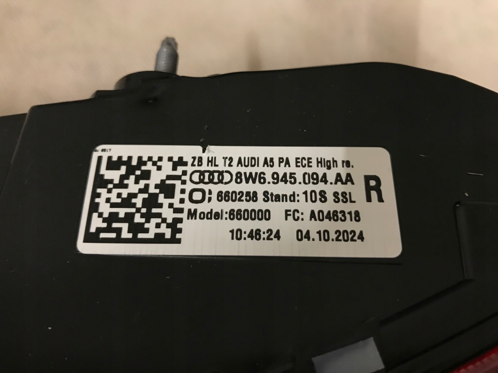 Audi a5 8w6 рестайлінг  19- комплект лампа задніх full led matrix high європа Зі Шроту