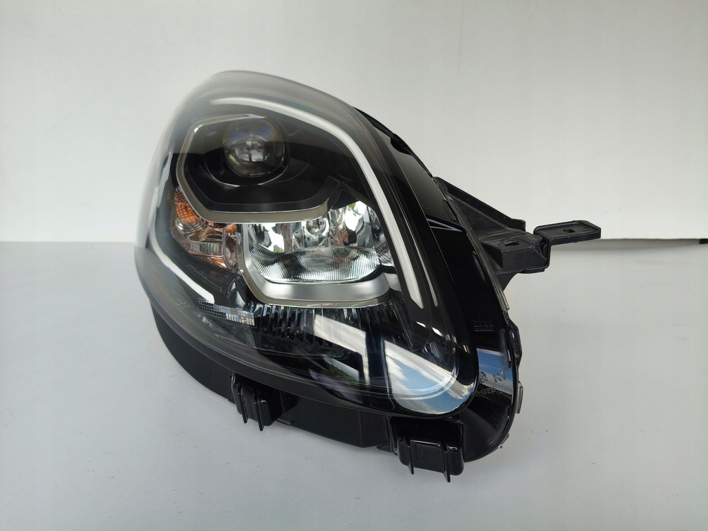 фото №1, Лампа права фара ford puma led 19-