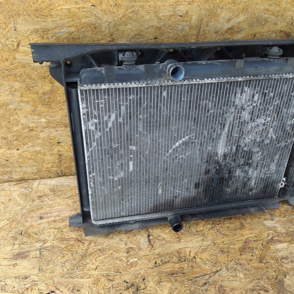 фото №5, Citroen c4 picasso 1.6 hdi радіатор pas передній