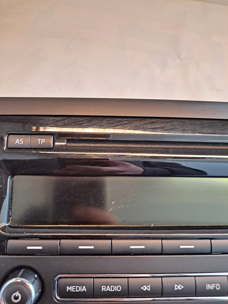 фото №5, Радіо fabyczne skoda rapid 5j0035161e