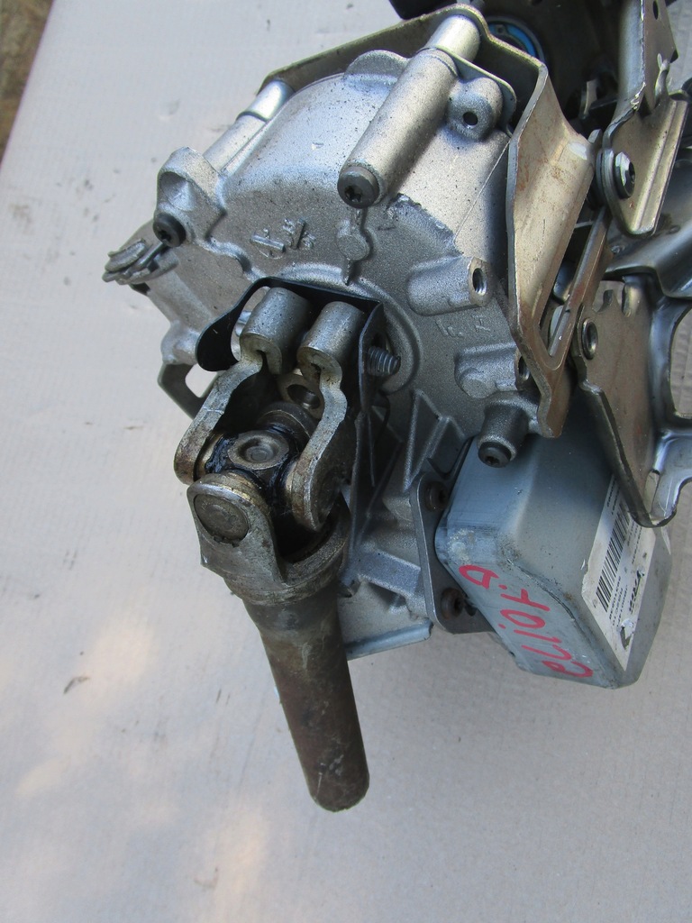 фото №5, Renault оригинальный номер 6700003021a насос усилителя