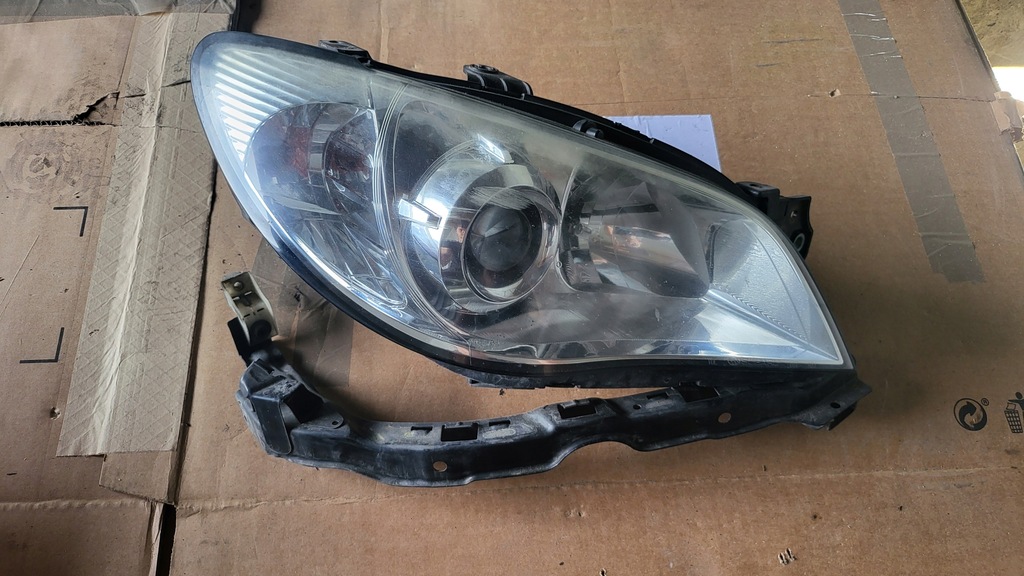 фото №1, Impreza gd lift лампа правая передние линза