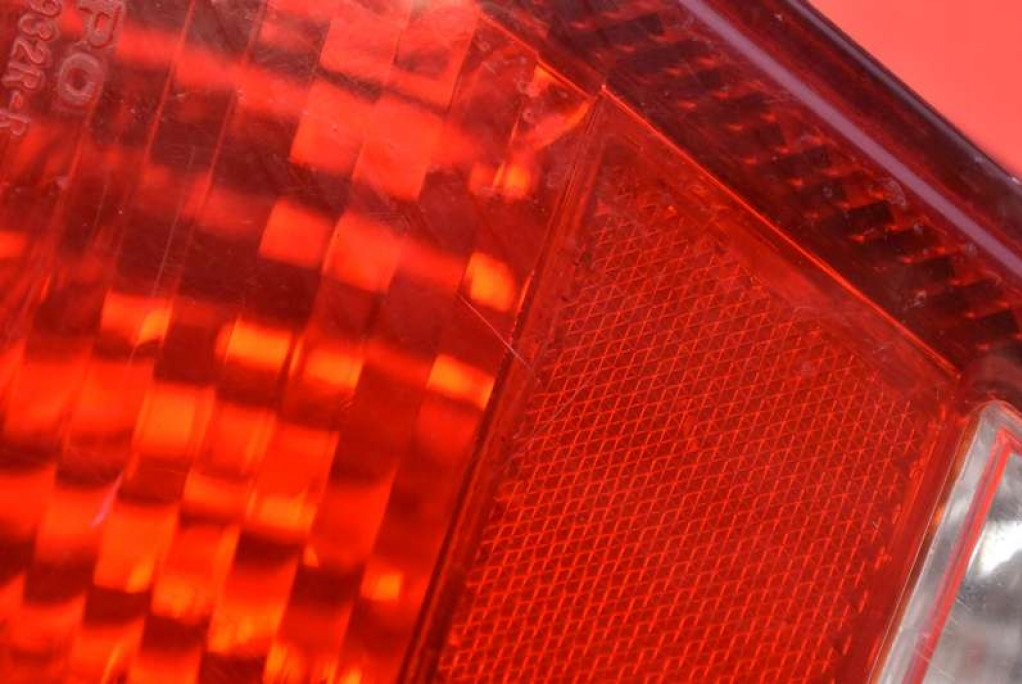 фото №8, Лампа права задня задня 015511932r renault thalia lift 02-06