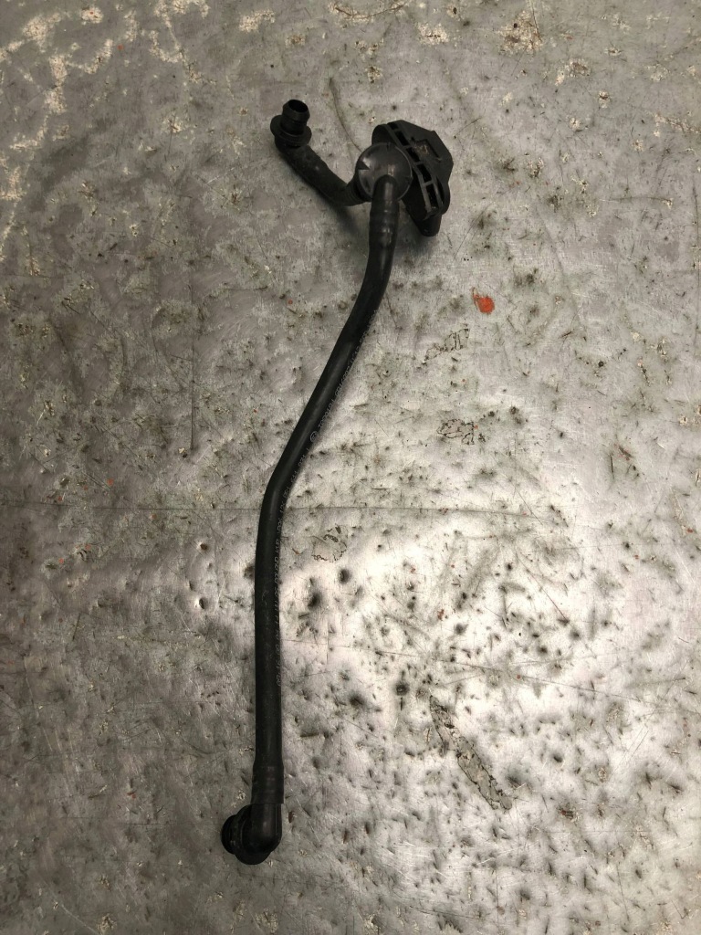 фото №1, Шланг вакуумa audi q5 lift 8r1611931l