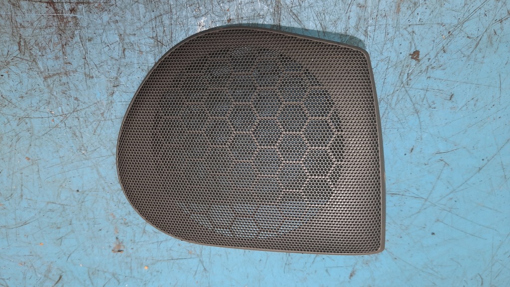 фото №1, Захист решітка динаміка правий перед volvo s40 v40