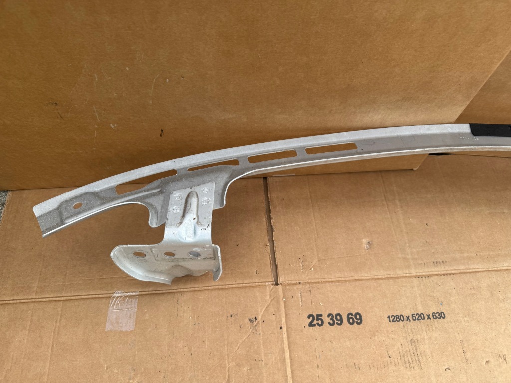 Tesla model y 19r.- балка підсилювач бампера перед передній 150547900a Київ