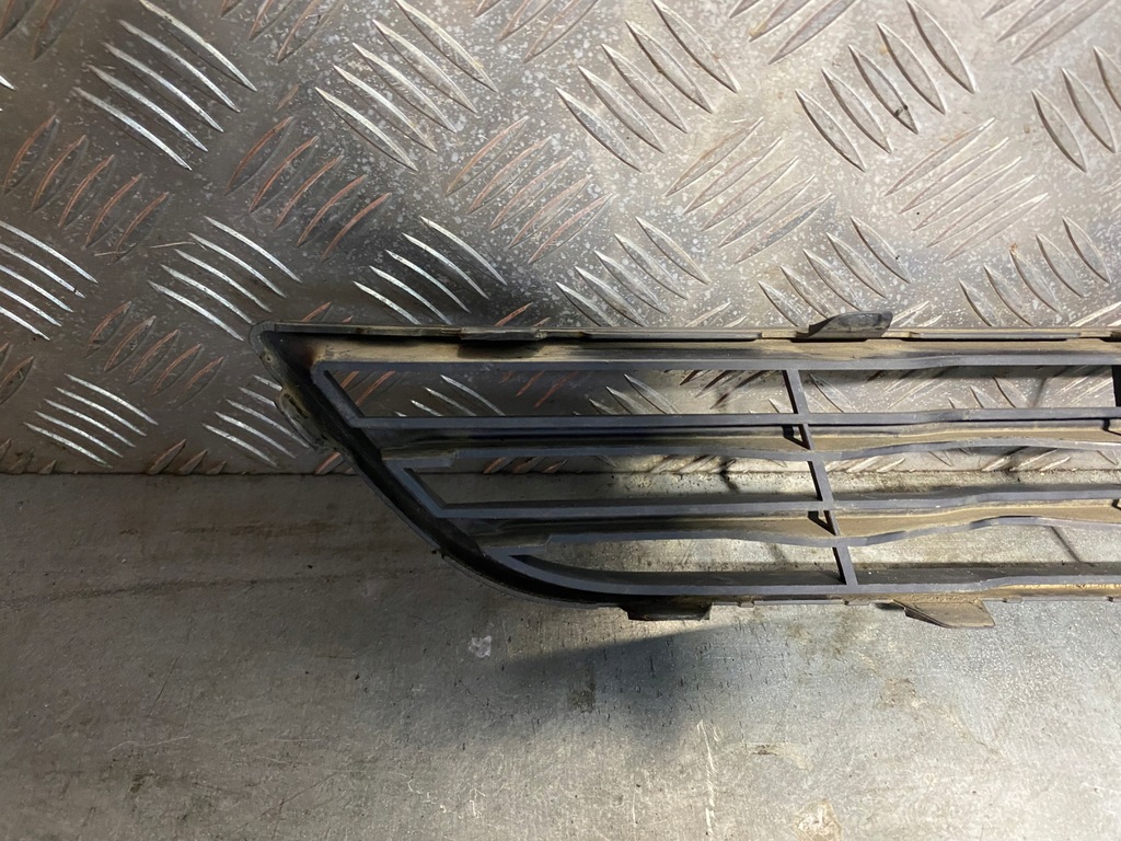 фото №8, Ford оригінальний номер c1bb-17k945-aa решітка середня бампера