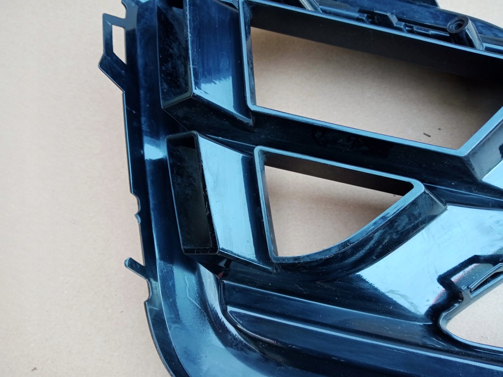 фото №5, Vw arteon lift r-line правая решётка бампера перед